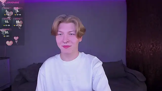 Snapshot of TheMikeSever chatting on February 1, 2026, 11:19 am TheMikeSever online show from February 1, 2026, 11:19 am