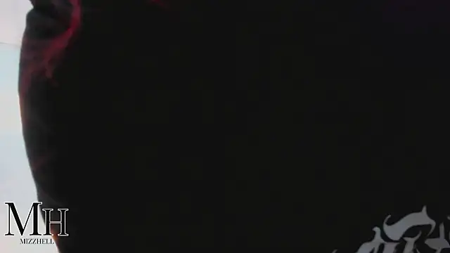 Snapshot of MizzHell chatting on February 24, 2026, 4:24 am MizzHell online show from February 24, 2026, 4:24 am