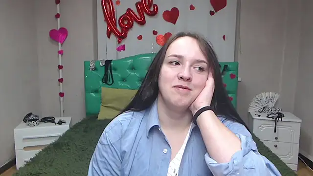 Snapshot of IsabelBlackberry chatting on October 17, 2025, 5:11 am IsabelBlackberry online show from October 17, 2025, 5:11 am