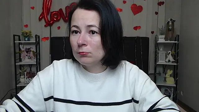 MarieSho online show from February 2, 2026, 5:56 pm