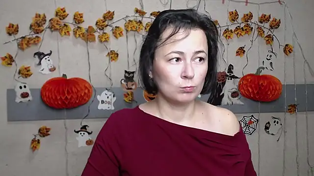 MarieSho online show from November 18, 2025, 7:11 am