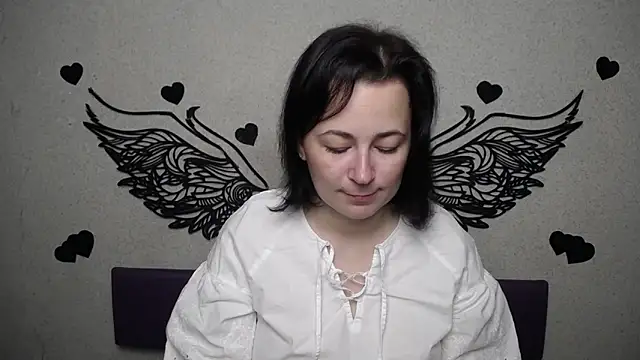 MarieSho online show from April 1, 2026, 6:15 am