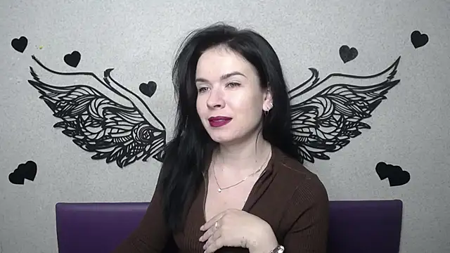 JasmineKouch online show from November 30, 2025, 6:09 pm