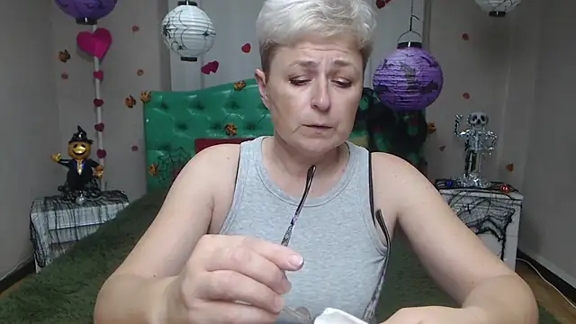 EmiliaGree online show from October 29, 2025, 6:07 pm