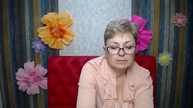 EmiliaGree online show from April 18, 2026, 7:07 pm