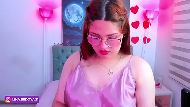Snapshot of Camiila_Osorio chatting on February 28, 2025, 3:59 am Camiila Osorio online show from February 28, 2025, 3:59 am