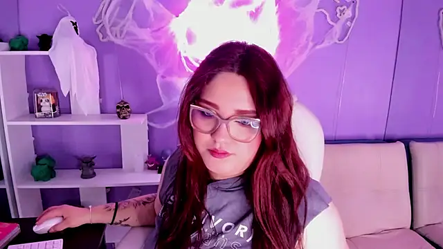 Snapshot of Camiila_Osorio chatting on October 13, 2025, 5:58 pm Camiila Osorio online show from October 13, 2025, 5:58 pm