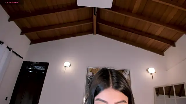 Snapshot of ValeriaVelvet chatting on September 19, 2025, 11:47 am ValeriaVelvet online show from September 19, 2025, 11:47 am