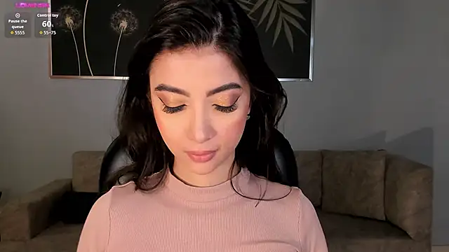 Snapshot of ValeriaVelvet chatting on September 10, 2025, 12:04 pm ValeriaVelvet online show from September 10, 2025, 12:04 pm