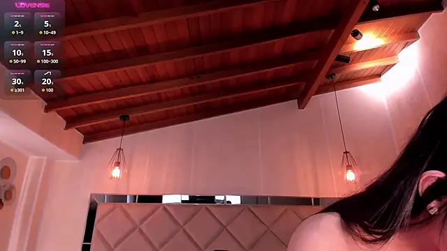 Snapshot of ValeriaVelvet chatting on October 29, 2025, 12:15 pm ValeriaVelvet online show from October 29, 2025, 12:15 pm