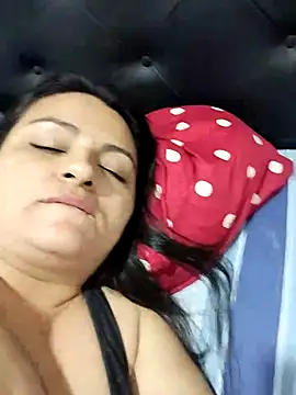 Snapshot of Linda_Lars chatting on February 23, 2025, 7:11 am Linda Lars online show from February 23, 2025, 7:11 am
