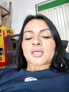 Snapshot of Linda_Lars chatting on September 26, 2025, 3:13 am Linda Lars online show from September 26, 2025, 3:13 am