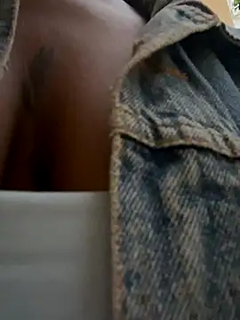 Snapshot of KenyaMystic chatting on November 10, 2025, 11:04 am KenyaMystic online show from November 10, 2025, 11:04 am