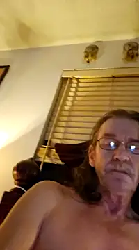 coolbrease10 online show from February 5, 2025, 11:34 am