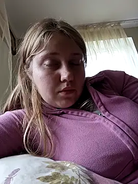 Snapshot of AnastasiaSky19 chatting on October 1, 2025, 9:03 am AnastasiaSky19 online show from October 1, 2025, 9:03 am