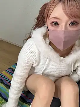 alice  1111 online show from December 14, 2025, 12:22 pm