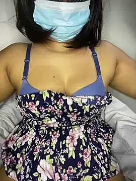 Shadow Girl007 online show from March 3, 2025, 11:35 pm