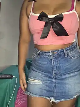 Shadow Girl007 online show from November 26, 2025, 5:35 pm