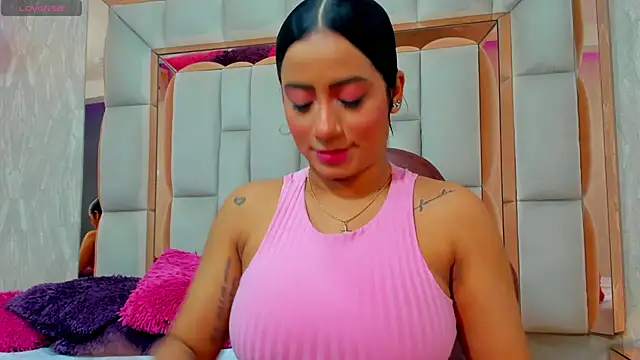Snapshot of Gema-lexy chatting on February 22, 2025, 1:02 pm Gema-lexy online show from February 22, 2025, 1:02 pm