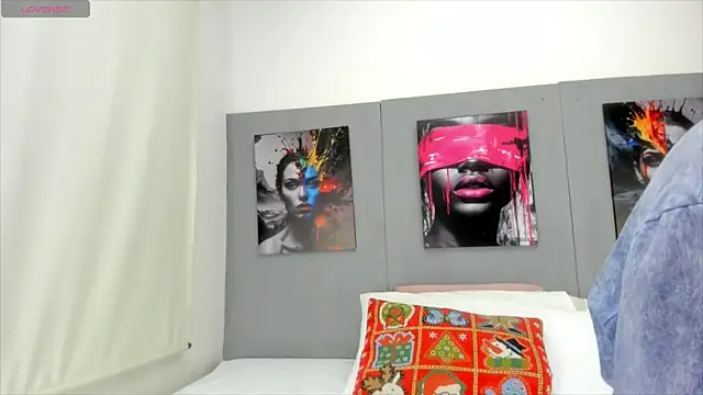 Snapshot of Gema-lexy chatting on November 9, 2025, 3:05 pm Gema-lexy online show from November 9, 2025, 3:05 pm