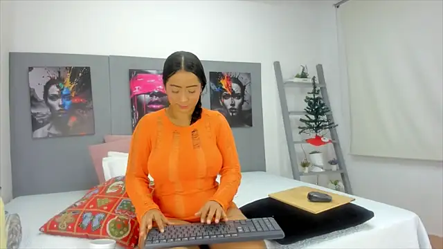 Snapshot of Gema-lexy chatting on November 12, 2025, 11:47 am Gema-lexy online show from November 12, 2025, 11:47 am