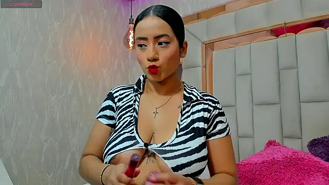Snapshot of Gema-lexy chatting on February 25, 2025, 4:14 pm Gema-lexy online show from February 25, 2025, 4:14 pm