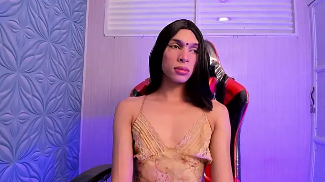 Snapshot of Milk_max_18 chatting on October 22, 2025, 9:35 pm Milk max 18 online show from October 22, 2025, 9:35 pm