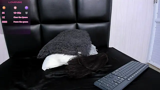 Snapshot of Milk_max_18 chatting on January 25, 2025, 9:04 am Milk max 18 online show from January 25, 2025, 9:04 am