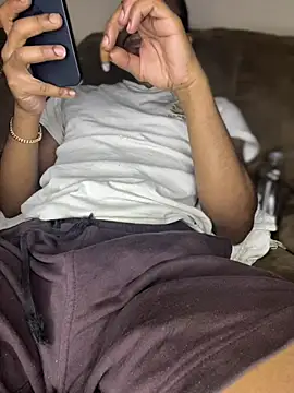 Snapshot of MobyDxck chatting on March 3, 2025, 12:45 am MobyDxck online show from March 3, 2025, 12:45 am