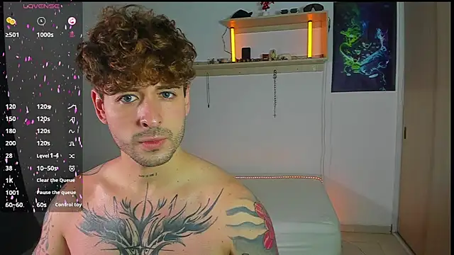 Snapshot of Ares_blue chatting on June 24, 2026, 2:04 pm Ares blue online show from June 24, 2026, 2:04 pm