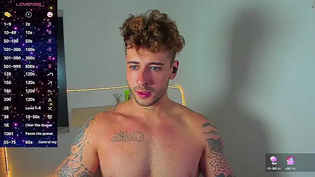 Snapshot of Ares_blue chatting on October 16, 2025, 3:09 pm Ares blue online show from October 16, 2025, 3:09 pm