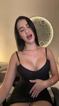 Snapshot of SarahhSmitth1 chatting on March 2, 2026, 10:49 pm SarahhSmitth1 online show from March 2, 2026, 10:49 pm