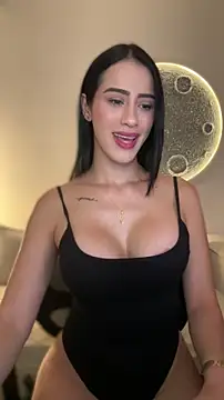 Snapshot of SarahhSmitth1 chatting on February 27, 2026, 11:59 pm SarahhSmitth1 online show from February 27, 2026, 11:59 pm