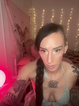 averietheangel online show from September 29, 2025, 8:14 pm