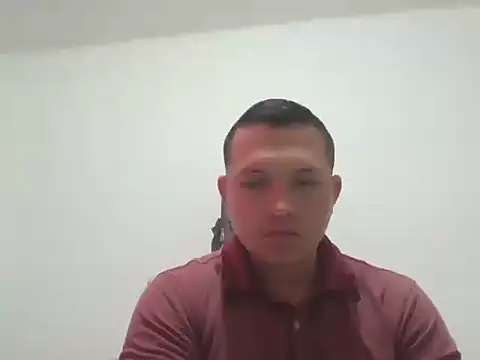 Guti23678 online show from November 6, 2025, 2:10 pm