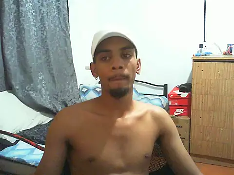 29YOURZ 28  online show from January 14, 2026, 7:17 pm