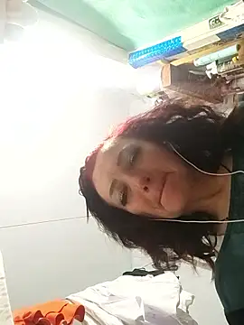 SweetLeila40 online show from March 10, 2026, 1:53 am