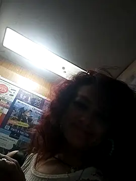 SweetLeila40 online show from June 25, 2026, 4:45 pm