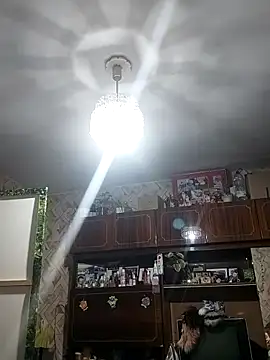 Snapshot of SweetLeila40 chatting on December 3, 2025, 5:56 pm SweetLeila40 online show from December 3, 2025, 5:56 pm