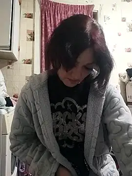 Snapshot of SweetLeila40 chatting on December 22, 2025, 6:52 pm SweetLeila40 online show from December 22, 2025, 6:52 pm