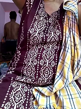 Snapshot of MUMTAJ-1 chatting on February 17, 2026, 4:15 pm MUMTAJ-1 online show from February 17, 2026, 4:15 pm