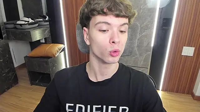 calvin love you online show from June 27, 2026, 5:41 pm