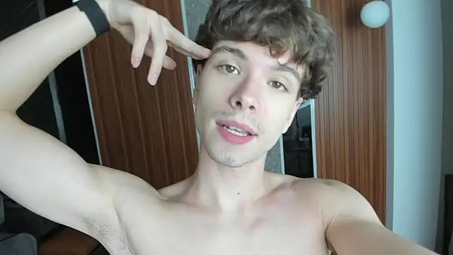 Snapshot of calvin_love_you chatting on May 26, 2026, 4:05 pm calvin love you online show from May 26, 2026, 4:05 pm