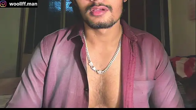 Snapshot of dickpois0n chatting on February 4, 2025, 5:55 pm dickpois0n online show from February 4, 2025, 5:55 pm