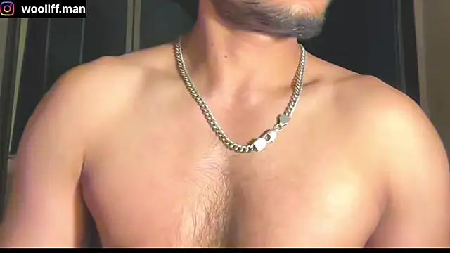 Snapshot of dickpois0n chatting on February 10, 2025, 5:52 pm dickpois0n online show from February 10, 2025, 5:52 pm