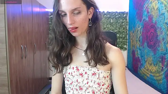 Snapshot of BurningVenus12 chatting on March 2, 2025, 11:52 am BurningVenus12 online show from March 2, 2025, 11:52 am