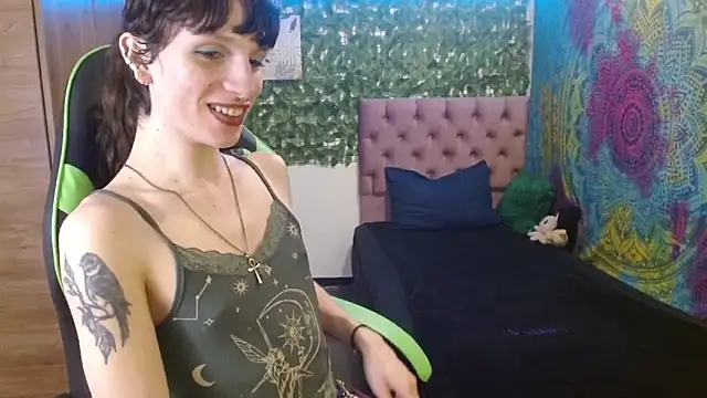 BurningVenus12 online show from April 4, 2026, 7:09 pm