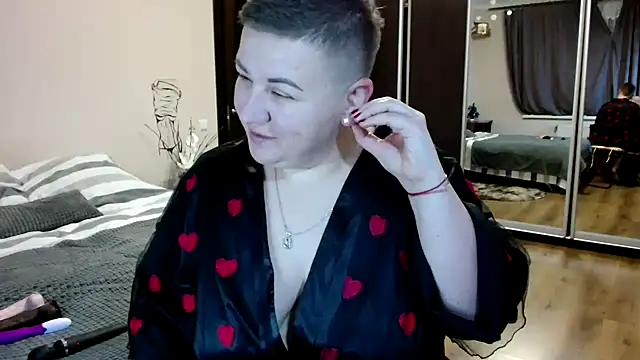 Snapshot of Annet1912 chatting on February 15, 2026, 7:57 pm Annet1912 online show from February 15, 2026, 7:57 pm