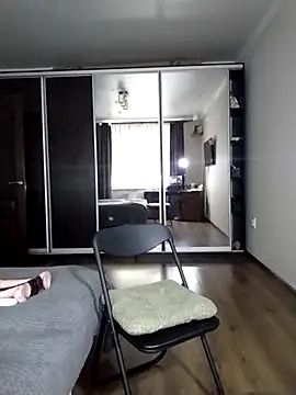 Snapshot of Annet1912 chatting on December 1, 2025, 9:43 am Annet1912 online show from December 1, 2025, 9:43 am