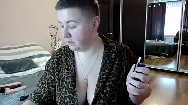 Snapshot of Annet1912 chatting on January 18, 2026, 10:29 am Annet1912 online show from January 18, 2026, 10:29 am